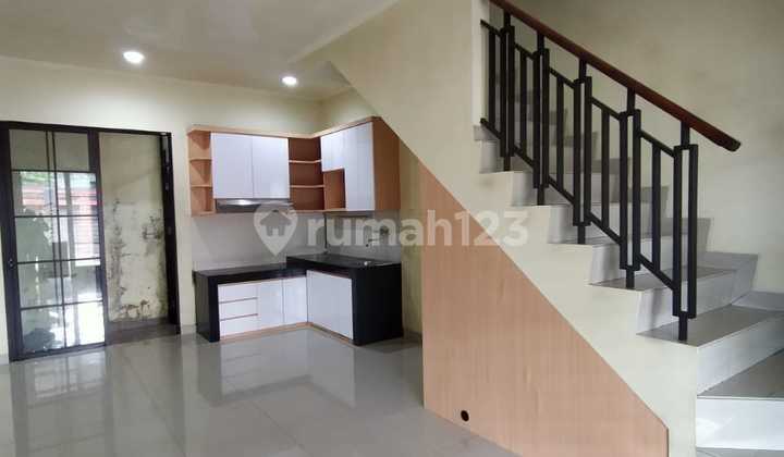 Dijual Rumah Di Green Lake City Cluster East Asia | Uk 4x12 | Hadap Selatan | Shm | Harga 1.275.000.000 1