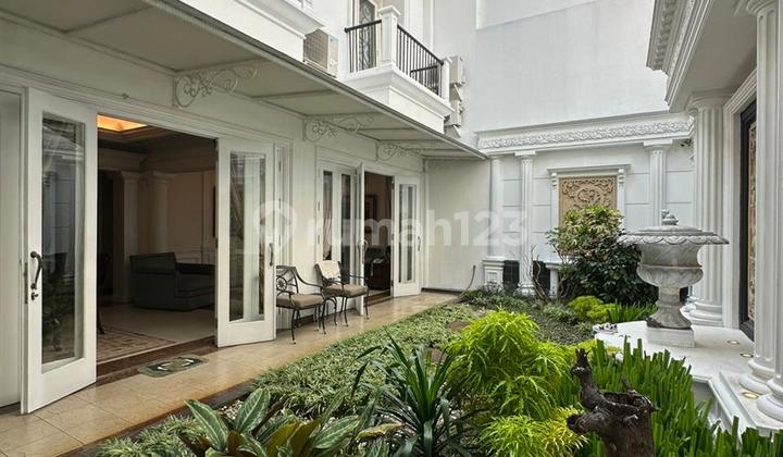 Dijual Rumah Pik, Luas 325M2, 5+1 KT, 5+2 KM, SHM, Semi Furnish, Harga 18 M Nego