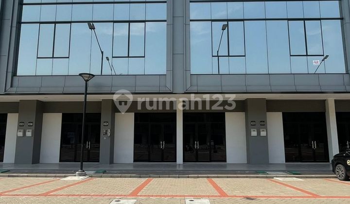 Batavia Pik Shop House | Size 4.5x18 | 4 Floors | 2 Facades | 350M/year Negotiable