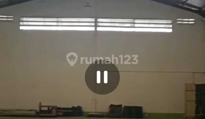 Teluk Naga Warehouse | Land Area 558m2 | Includes Office | SHGB | 6.5 M Negotiable