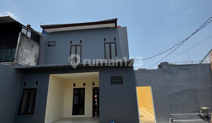 Dijual Rumah Bintaro | Luas 221 M2, 3+1 Kt, 2 Km, 2 Lantai, SHM, Harga 2,5 M Nego