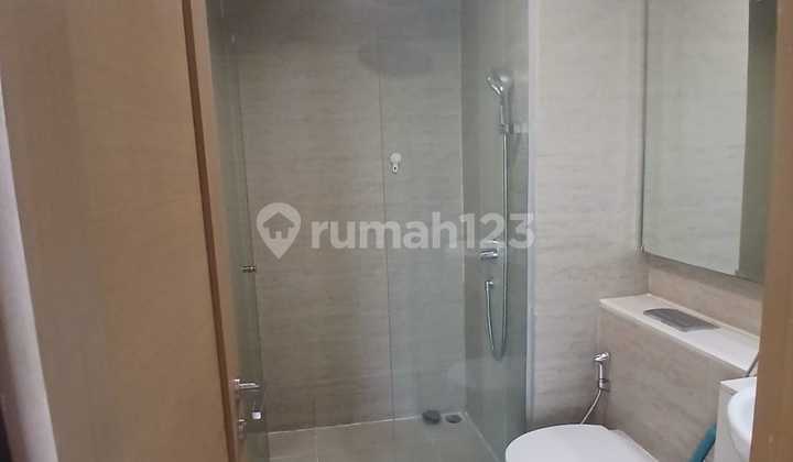 Di Sewakan Apartemen Taman Anggrek Residences 3 Bedroom Semi Furnish 2