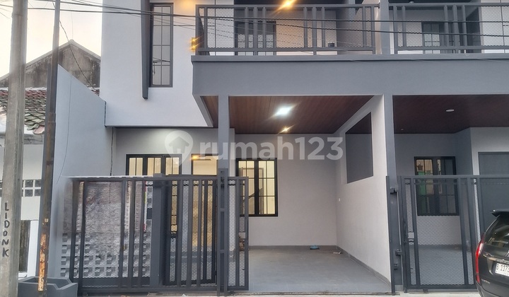 Rumah Terdepan di Boulevard Hijau Harga Nego Sampai Deal (73470 FD)