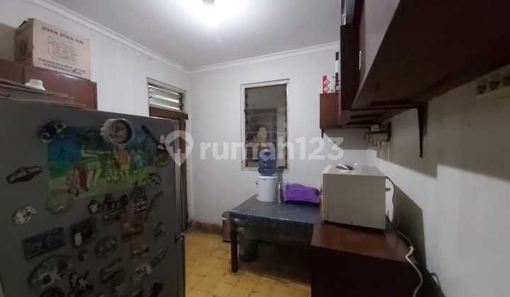 Big House Strategic Location in South Jakarta Spacious 73398 Mar