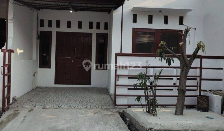 Rumah Kondisi Bagus di Taman Harapan Baru Harga Terjangkau 22093 1