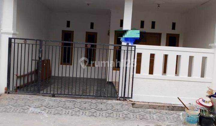 Rumah Siap Huni di Taman Harapan Baru Ada 4 Kamar 22134 Ds Dv 1