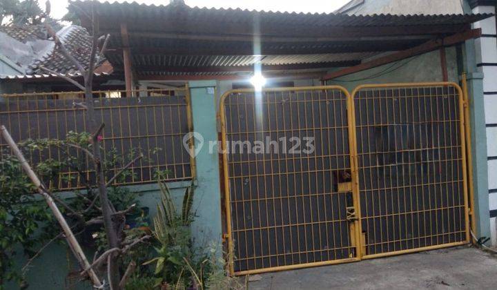 Rumah Pinggir Jalan Taman Harapan Baru Letak Strategis 22106 Ang 1