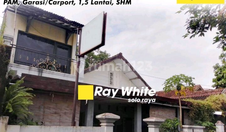 Rumah Bangle Laweyan Dekat Solo Square  1
