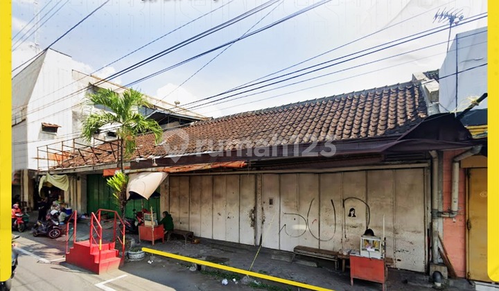 Strategic Shop House Jl. Dr. Radjiman Gajahan Pasar Kliwon Solo Strategic Shop House Jl. Dr. Radjiman Gajahan Pasar Kliwon Solo