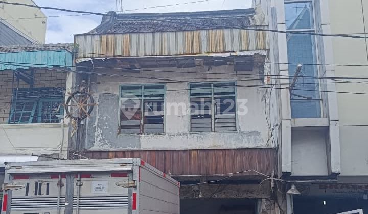 For Sale Shop House on Jl. Suryo Pranoto, Kepatihan 2
