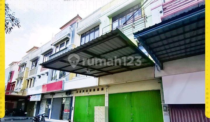 For Rent: Ir. Sukarno Street Shop House, Solo Baru 1