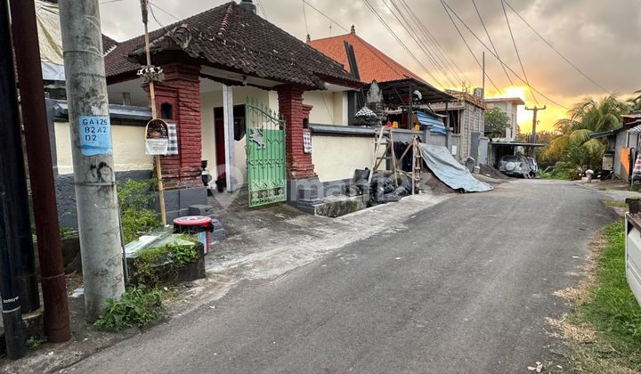 Boarding House with SHM Certificate, 10 Rooms in Central Gianyar City, Behind BPD Gianyar Bank. 2