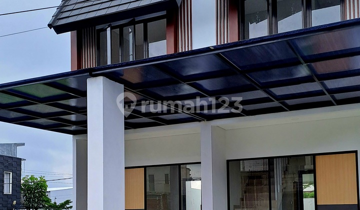 Rumah 2 Lantai Minimalis Modern di Kota Malang