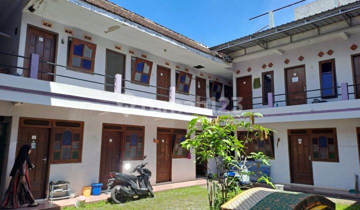Rumah Kos Aktif di Jalan Tirto Utomo Malang