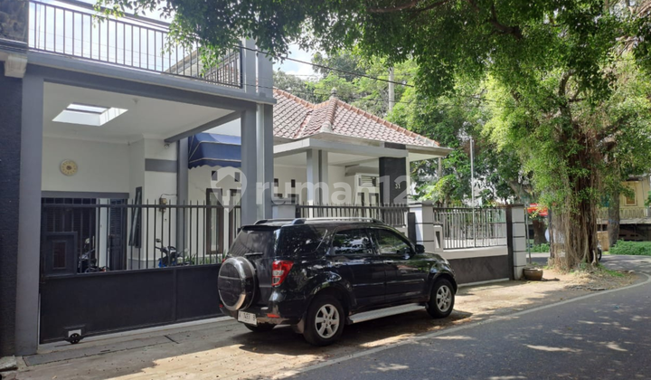 Rumah Hook di Jalan Soekarno Hatta Area Lowokwaru