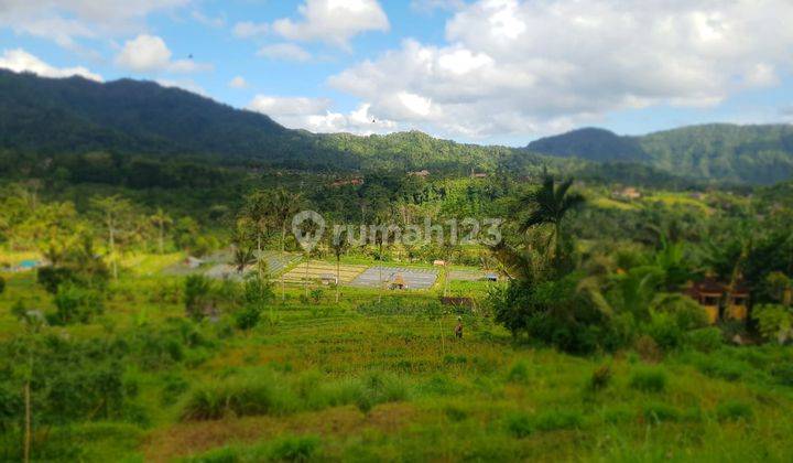 Selling land in Sidemen with beautiful views 2