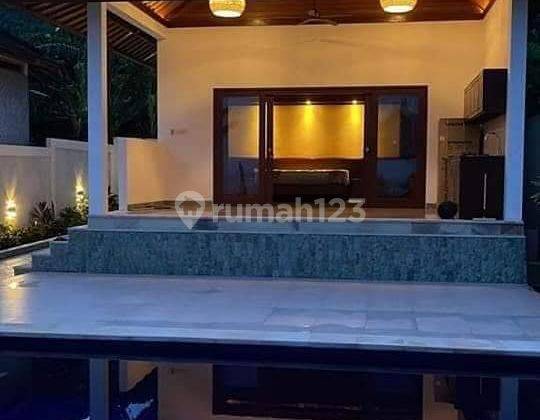 Beach front  in amed,beautiful  view,2 villa in the land 5