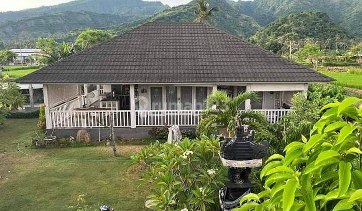 For sale  villa beautiful  view a d good access  for bussines  in amed 4
