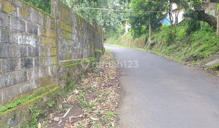For sale my own land with beatiful view and aspal road ready to build  9