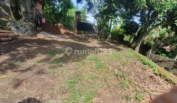 For sale my own land with beatiful view and aspal road ready to build  19