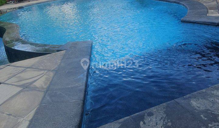 FOR SALE 9 bungalow  in central lovina 100 meter to the beach  1