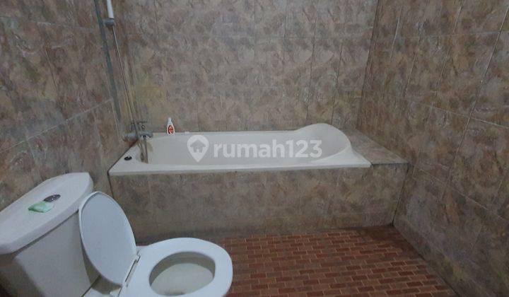 FOR SALE 9 bungalow  in central lovina 100 meter to the beach  21