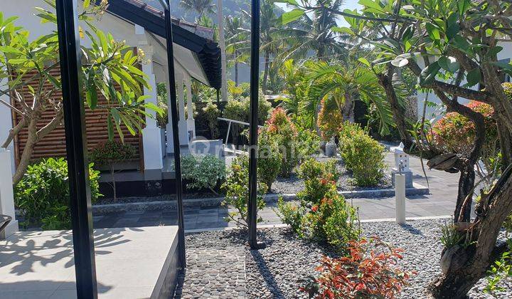 FOR SALE resorts 32 BR with 16 villa,restauran  on the beach  8