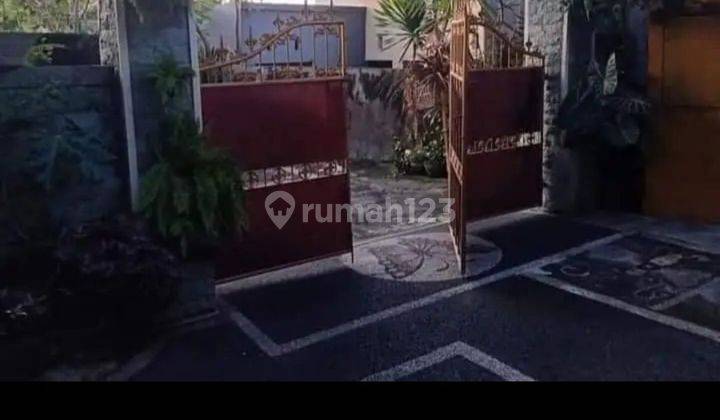 DI Jual murah rumah konsep villa di pusat kota Karangasem  1