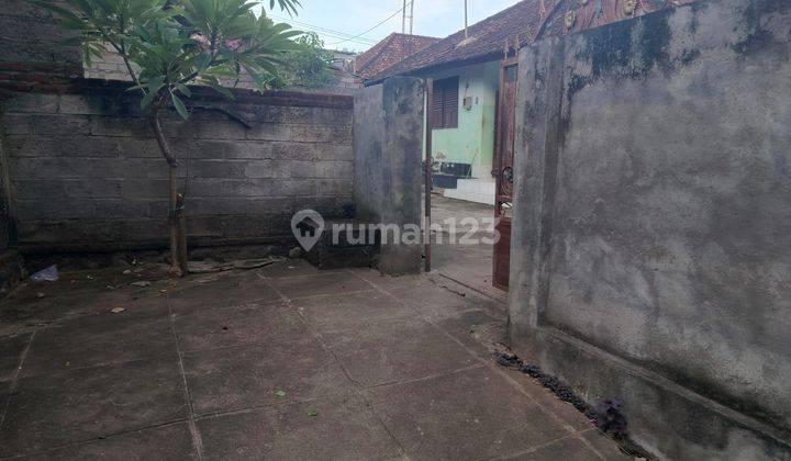 Dijual rumah local dekat ke pusat lovina  2