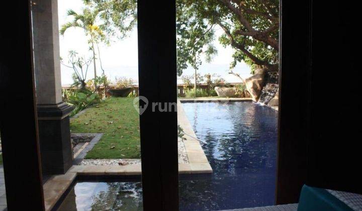 For sale beach front villa in lovina with 2 br good acces  1