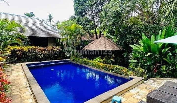 For sale 3 br villa Ready to make income or private living close to central Lovina  2