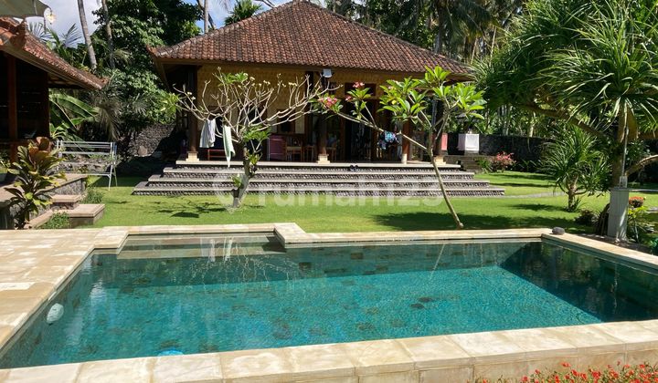 For Sale Premium Land Including 1 Private Villa Close To The Beach In Jasri