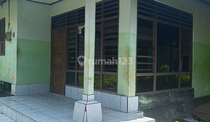 For Sale Local House Need Renovasi Just 3 Minute To The Beach 1