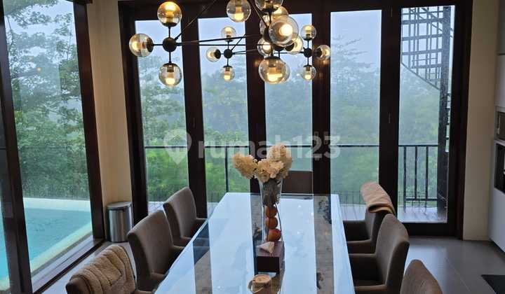 For Sale 4 Bedroom Luxury Villa In Ungasan Bali