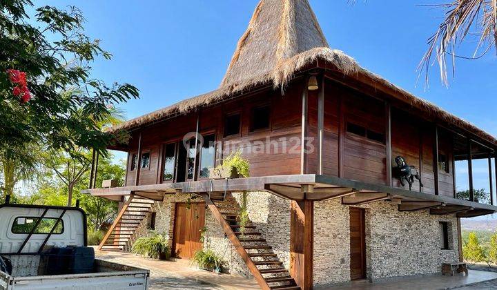 For Sale 4 Br Villa With Fantastic View In Sumba Timur Island And Close To Airport And City 1