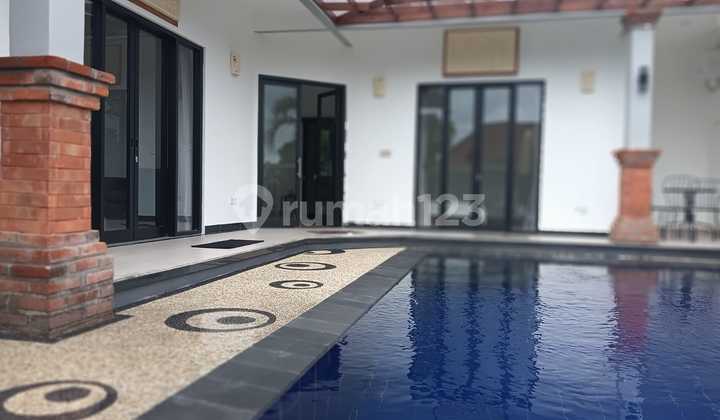 For Sale 2 Br Villa Near To Central Lovina