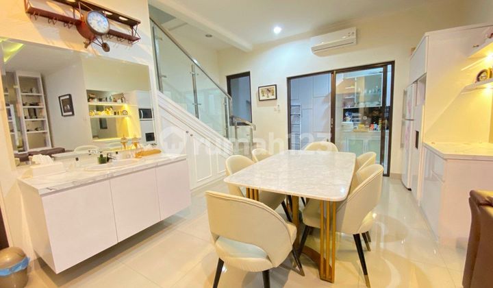 For Sale Luxury and Modern House in Lebak Bulus For Sale Luxury and Modern House in Lebak Bulus