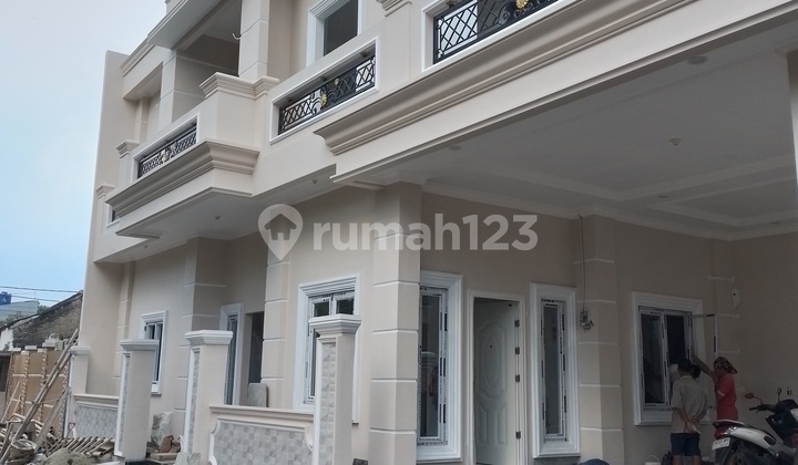 For Sale American Classic House In Limo Near Krukut Toll Gate 2