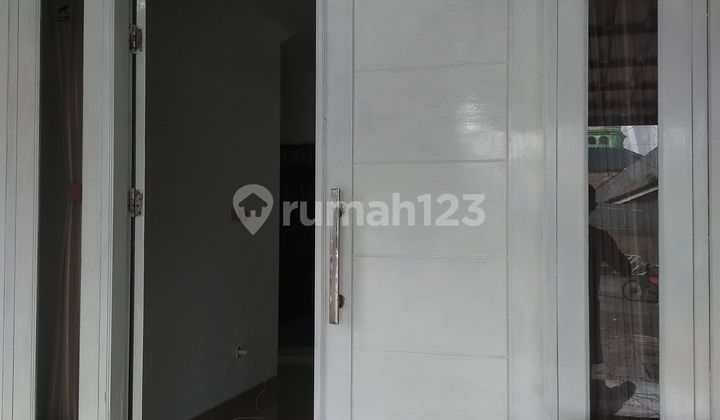 Disewakan Rumah Cantik Modern Pondok Cabe Tangerang Selatan 2