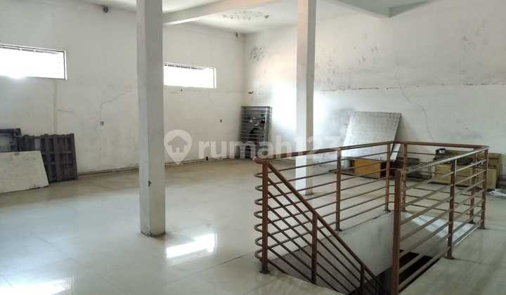 Dijual Gudang Strategis di Moch Toha Bandung 1