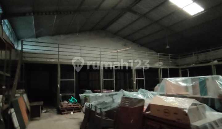 Gudang Strategis Murah Siap pakai di Suryani Bandung 1