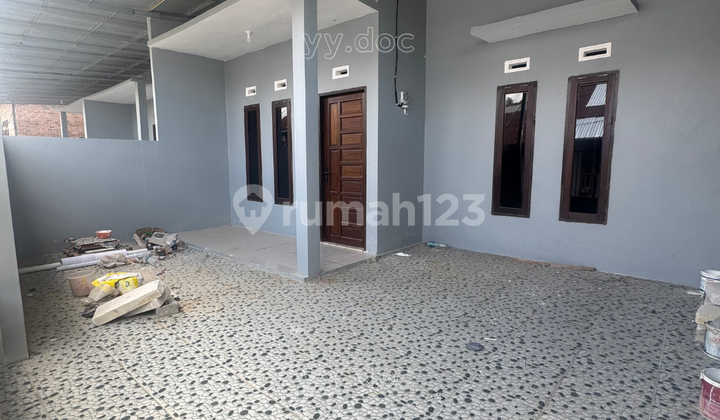 For Sale Ready-to-Live House, No Fees, Bonus Canopy and Fence