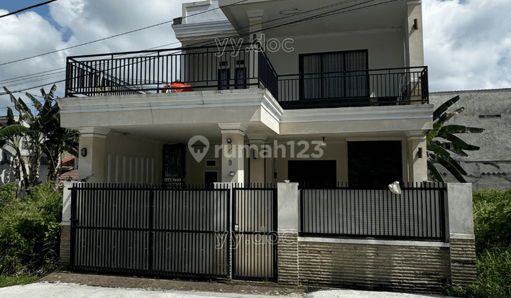 Disewakan Rumah Furnished Tengah Kota Balikpapan 1