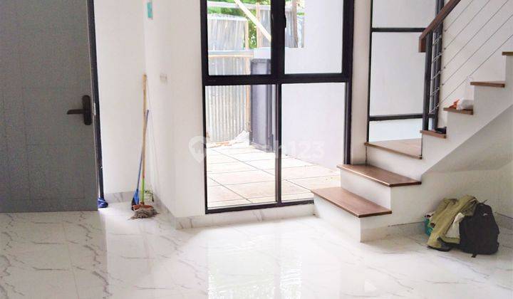 Jual Rumah Modern Tropis Brand New 2 Lantai Green Garden Rorotan 7