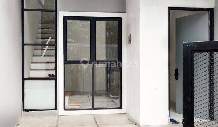 Jual Rumah Modern Tropis Brand New 2 Lantai Green Garden Rorotan 9