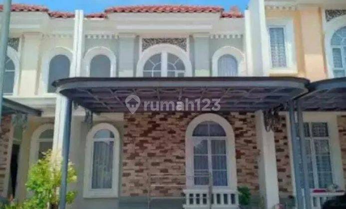 Jual Rumah 2,5 Lantai Luas 6x17 di Cluster La Seine Jgc Cakung En 1