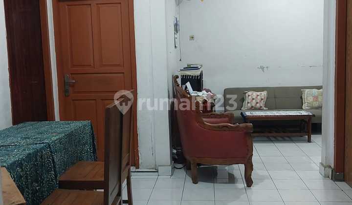 Jual Cepat Rumah Murah Siap Huni 3Kt Luas 225 M² Lokasi Strategis di Jalan Utama Perumnas 1 Bekasi 2
