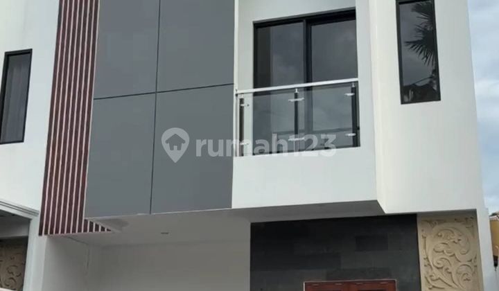 Modern New House One Step to Lumintang Field Denpasar Modern New House One Step to Lumintang Field Denpasar