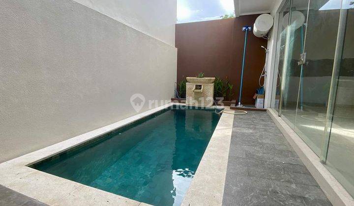 New Modern Tropical Ready Villa Close to the Beach in Jimbaran 1