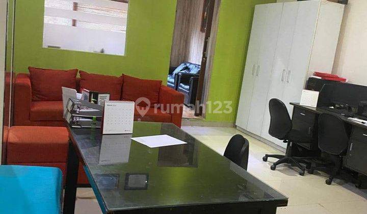 Renon Area Shophouse Suitable for Mainroad Business 2